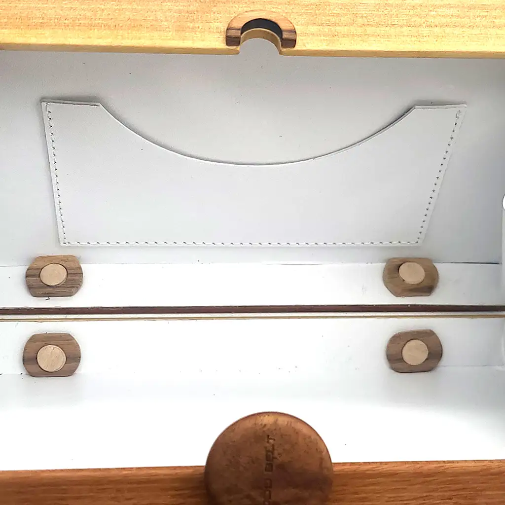 Huscaran Safety 2030 Bag